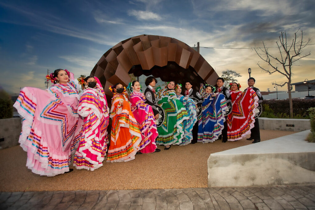 105061 7a95bba2bbc44886975b2f7d99f165efmv2